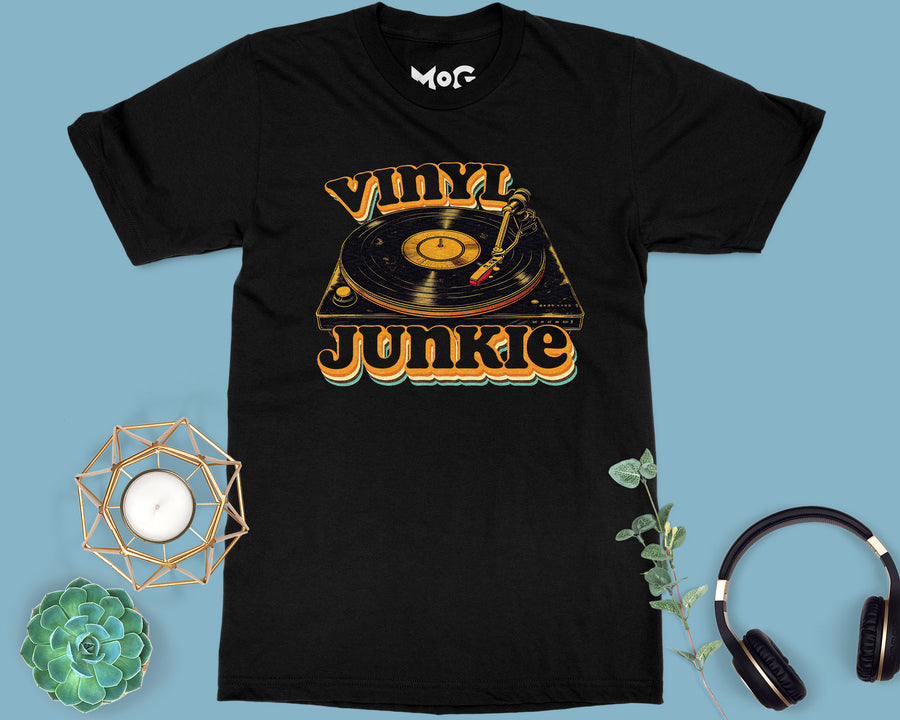 Retro T-shirt with Vinyl DJ Turntable Music Lover Gift Tee for Him Her