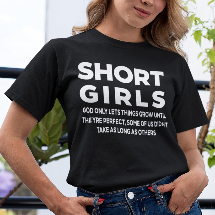 Funny Short Girl T-shirt Short Friend Gift Small Women's Petite Fashion Fun Tee